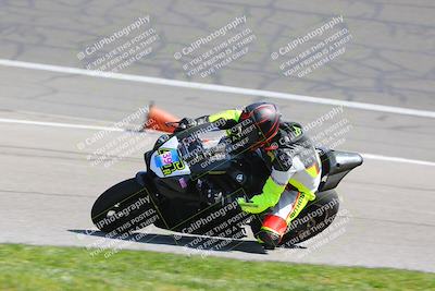 media/Mar-19-2022-Fastrack Riders (Sat) [[4e7522d738]]/Level 5 Race/Turn 3 and 4/